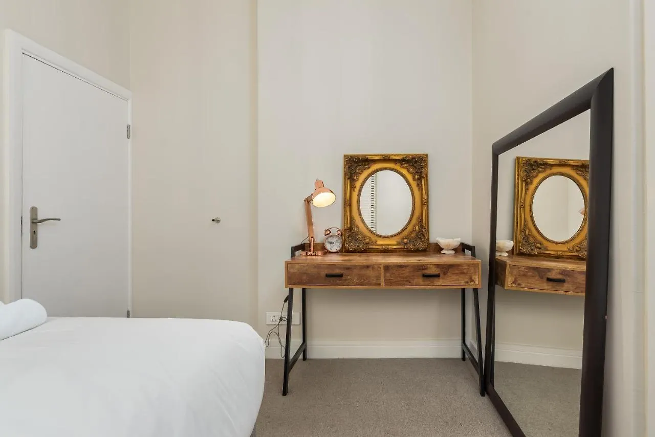 Warwick Mansions 12 Apartment Cape Town
